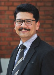 विचार : विधाको जञ्जालभित्र पत्रकारिताको संसार